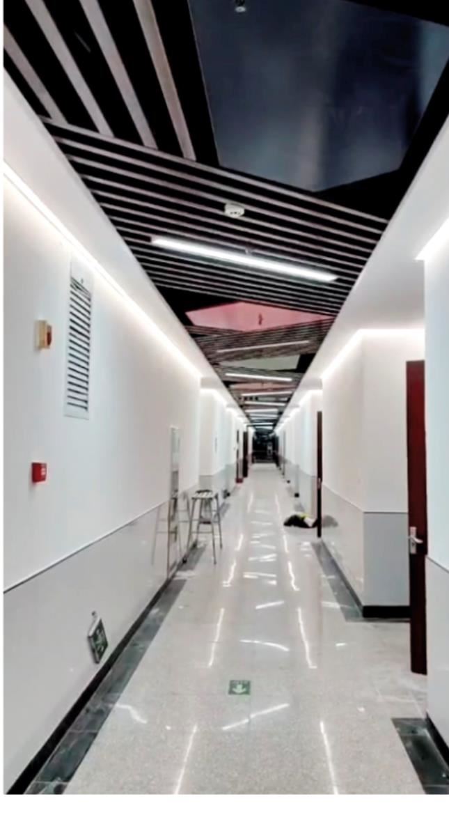 西北大学化学与材料科学学院主楼七 / 八层楼道翻新项目 项目图片
